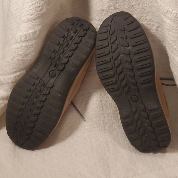 Easy Spirit women's smoother sneakers tan suede - Picture 4 of 8